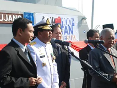 Citizen6, Riau: PT. Palindo Marine meluncurkan kapal kedua KRI Kujang-642 untuk memperkuat Armada Tempur TNI AL, Kamis (16/02). (Pengirim: Dispenal)
