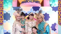 Pesta Ulang Tahun Thania dan Thalia Putri Ruben Onsu Bertema Aladdin (Foto: Instagram @ruben_onsu)