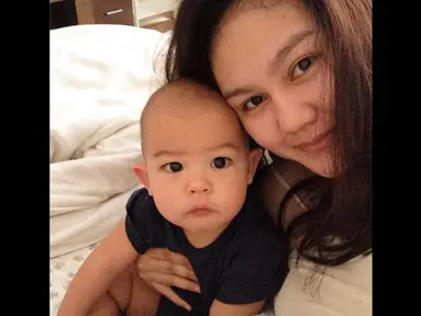 El-Mayka Rifat Sungkar adalah putra pasangan Sissy Priscillia dan Rifat Sungkar. (instagram.com/el.mayka)