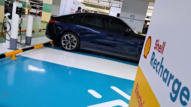 Stasiun Pengisian Kendaraan Listrik Umum (SPKLU) Shell Recharge
