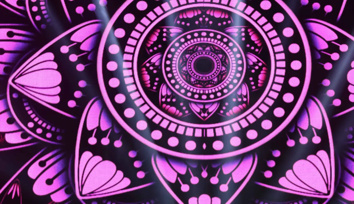 Andien, yang belum lama ini melahirkan seorang bayi kini sudah tampil kembali di panggung megah Grand Final Puteri Indonesia 2017. Di penampilan pertama, Andien berduet bersama Pasha Ungu dengan lagu Saat Bahagia. (Nurwahyunan/Bintang.com)