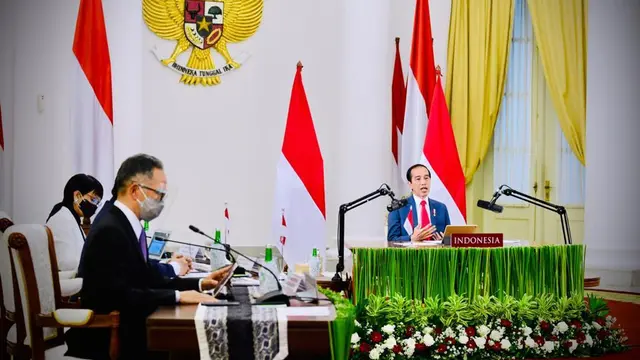 Presiden Joko Widodo atau Jokowi berbicara di World Economic Forum (WEF) Special Virtual on Indonesia dari Istana Kepresidenan Bogor