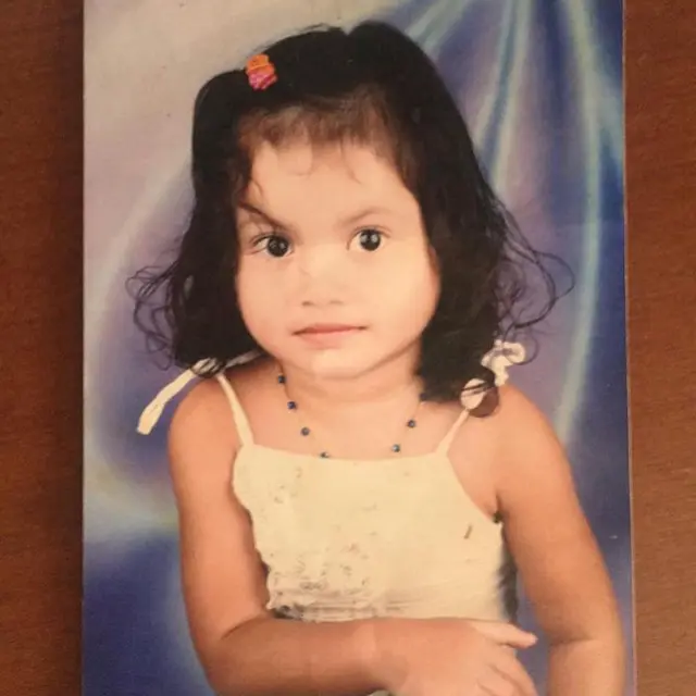 Genap 17 Tahun, Ini 6 Potret Masa Kecil Ratu Sofya yang Menggemaskan