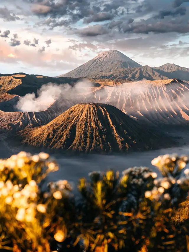Unggahan Kevin Pramudya soal panorama Bromo yang indah. (Foto: Dok. Twitter @kevinpramudya_)