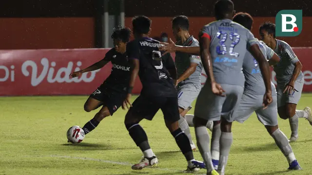 Persita Tangerang Vs Persib Bandung