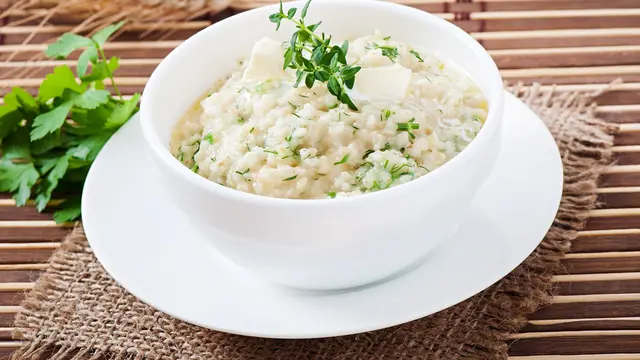 Bubur Sayur Memiliki Banyak Kandungan Bergizi dan Menyehatkan