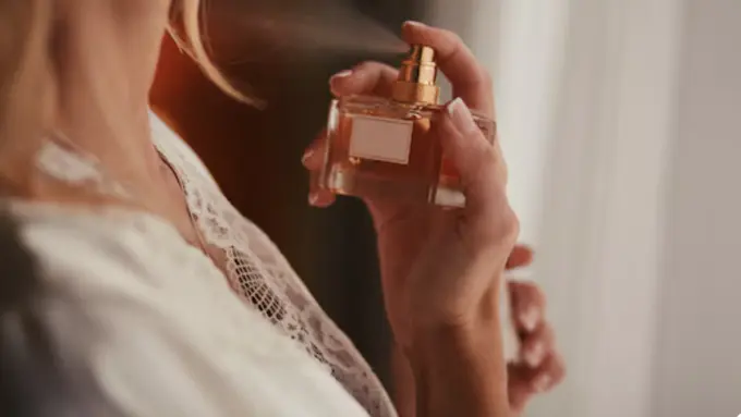 Deretan Notes Parfum yang Bikin Kamu Terlihat Anggun dan Elegan (photo by freepik.com)