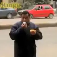 Dinobatkan jadi video paling kocak versi media sosial, rekaman ini dipastikan sanggup bikin kamu ketawa sampai terguling-guling!