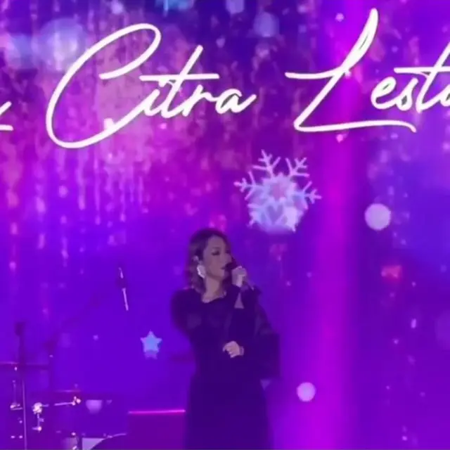 Penampilan Bunga Citra Lestari di konser Ronan Keating