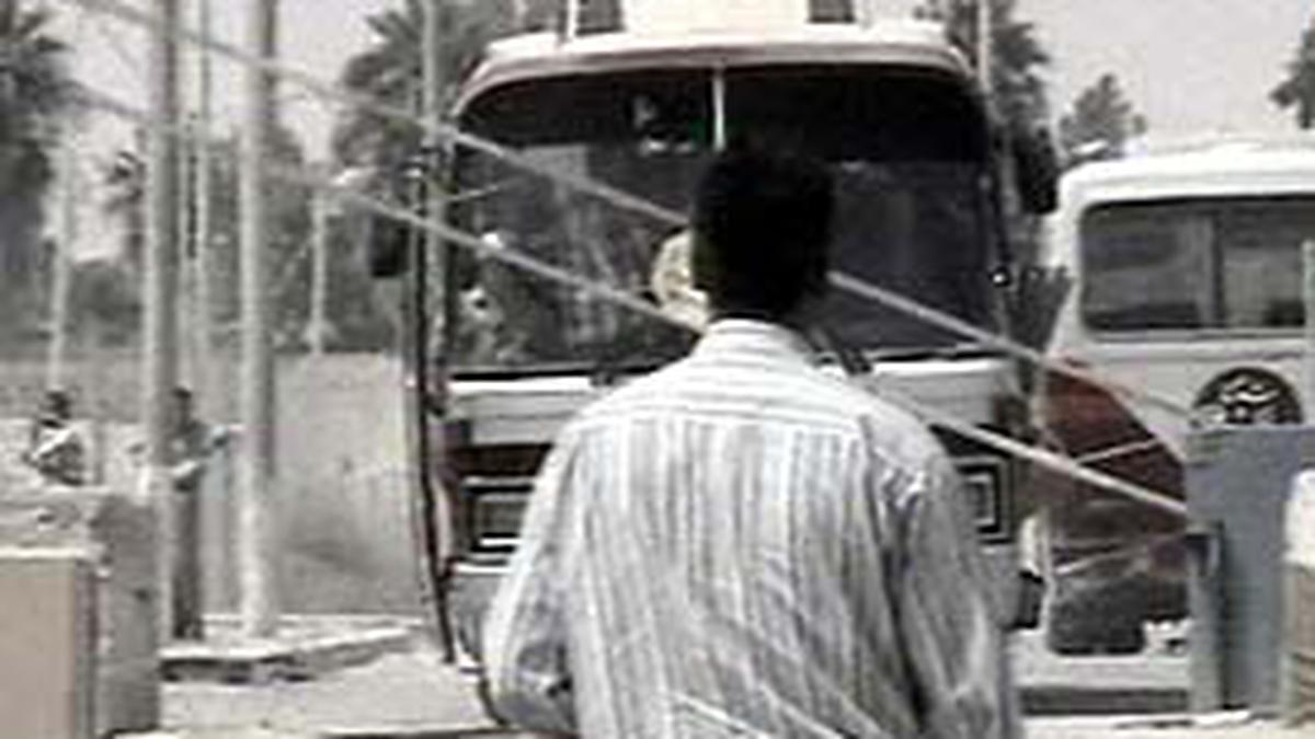 Setelah Tiga Pekan Ditutup, Perlintasan Rafah Dibuka - Global Liputan6.com