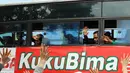 Sebanyak 16 ribu pedagang jamu mengikuti mudik gratis Sido Muncul di kawasan TMII, Jakarta, Jumat (7/1). Mudik gratis yang ke-27 ini memberangkatkan ribuan pedagang jamu dengan menggunakan 186 bus secara serentak. (Liputan6.com/Fery Pradolo)