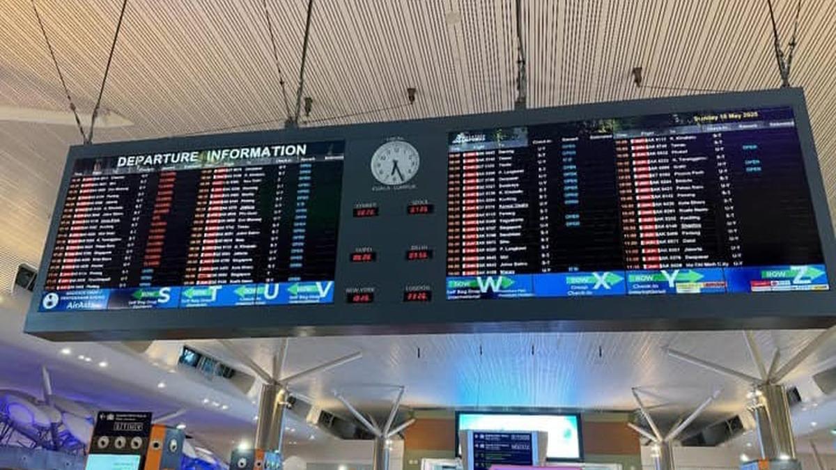 Turis Asing Asal China Meninggal Dunia Setelah Jatuh di Bandara KLIA 2 Malaysia  #Lifestyle