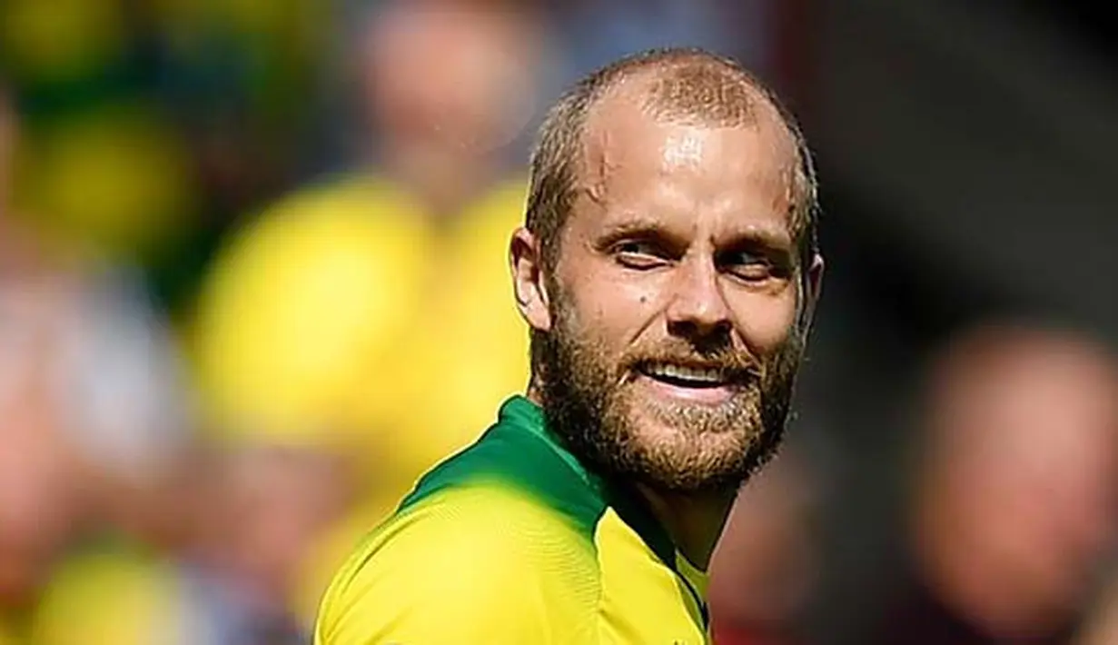 2. Teemu Pukki (Norwich City) - Striker The Canaries ini telah membuktikkan ketajamannya dengan mengoleksi enam gol di Premier League musim ini. Pemain asal Finlandia itu bisa menjadi alternatif untuk lini depan Setan Merah. (AFP/Daniel Leal Olivas)