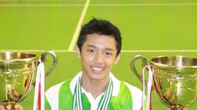 6 Potret Lawas Jonatan Christie, Foto Masa SMP Curi Perhatian