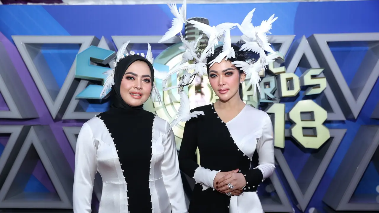 [Bintang] Syahrini - Aisyahrani