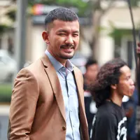 "Terus saya juga ngefans sama Gempi. Makanya pas mau ketemu sama Gisel, saya ingatin dia, jangan lupa bawa Gempi. Saya belum sempat ketemu kan, makanya pengen lihat," ungkap Rio Dewanto saat ditemui di Cengkareng, Jakarta Barat. (Adrian Putra/Bintang.com)