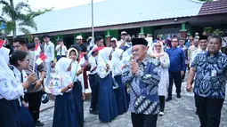 Tak Lagi Belajar di Sekolah Rusak, Murid SMP Ini Makin Semangat