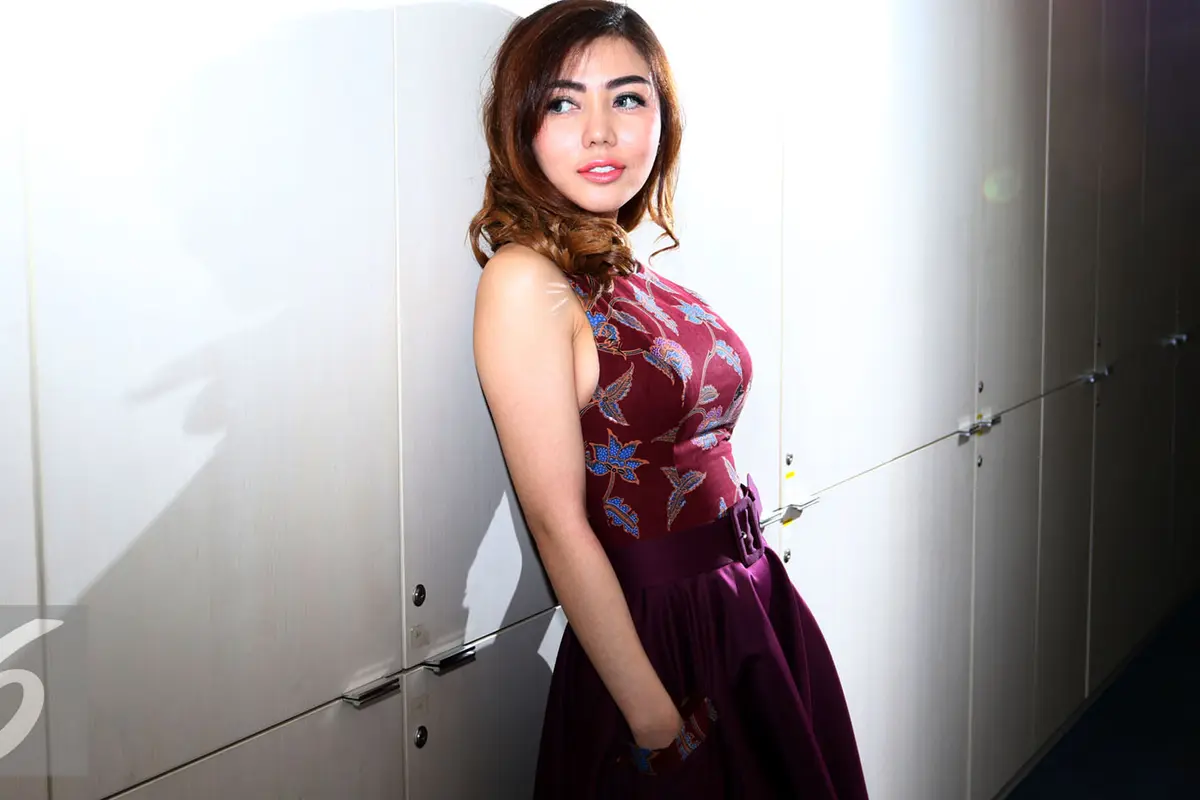 Bella Shofie