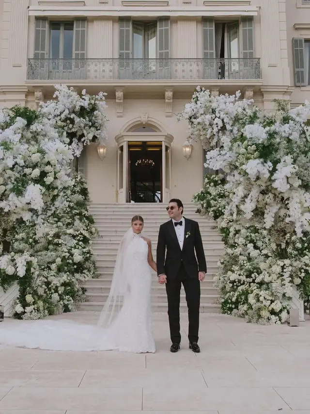 Sofia Richie dan Elliot Grainge