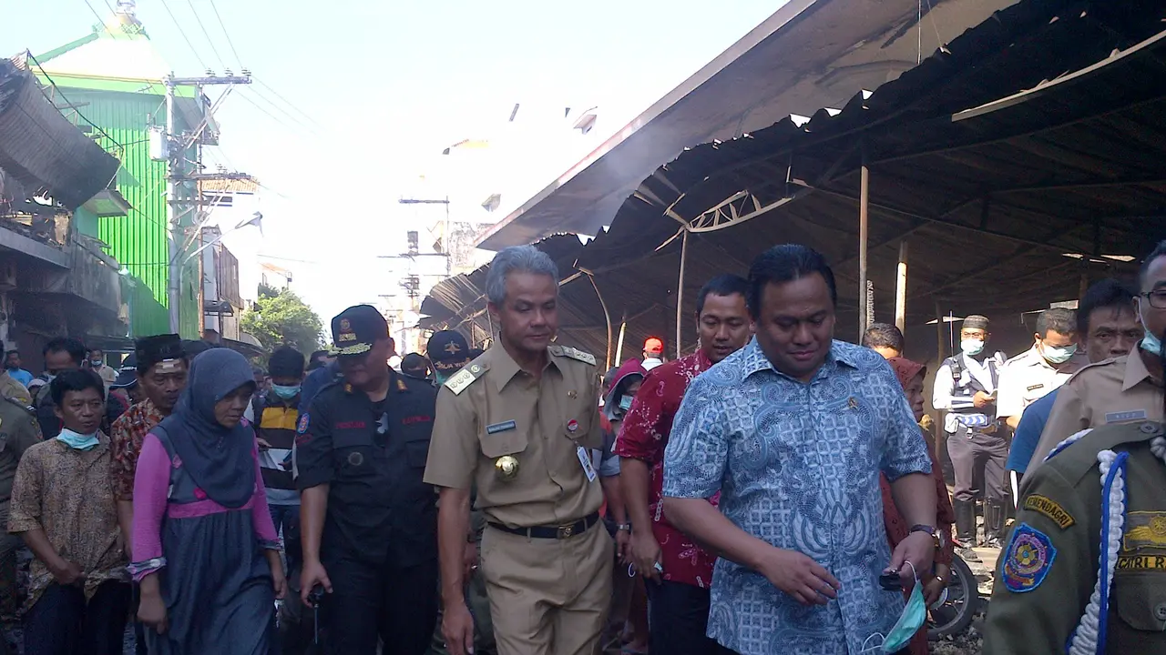 Kebakaran di Pasar Johar Semarang