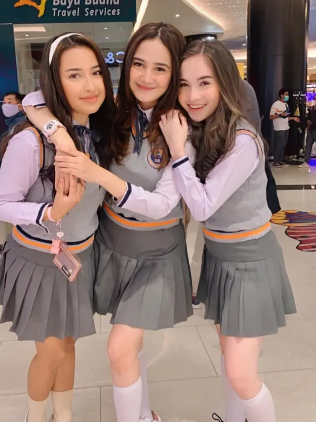 6 Potret Kebersamaan Syifa Hadju, Elina Joerg dan Jennifer Coppen, Kompak Banget