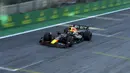 Pembalap Red Bull Max Verstappen mengemudikan mobilnya saat F1 GP Brasil 2023 di Sirkuit Interlagos, Sao Paulo, Brasil, Minggu (5/11/2023). (AP Photo/Marcelo Chello, Pool)