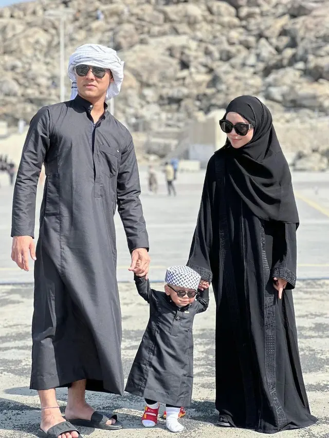 [Fimela] Rizky Billar dan Baby L