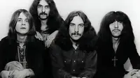 Heavy Metal: 5 Legendary Bands That Became the Music Genre Pioneers