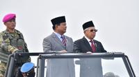 Wakil Presiden (Wapres) Ma'ruf Amin bersama Menteri Pertahanan Prabowo Subianto saat menghadiri Upacara Penetapan Komponen Cadangan (Komcad) Tahun Anggaran 2022. (Istimewa)