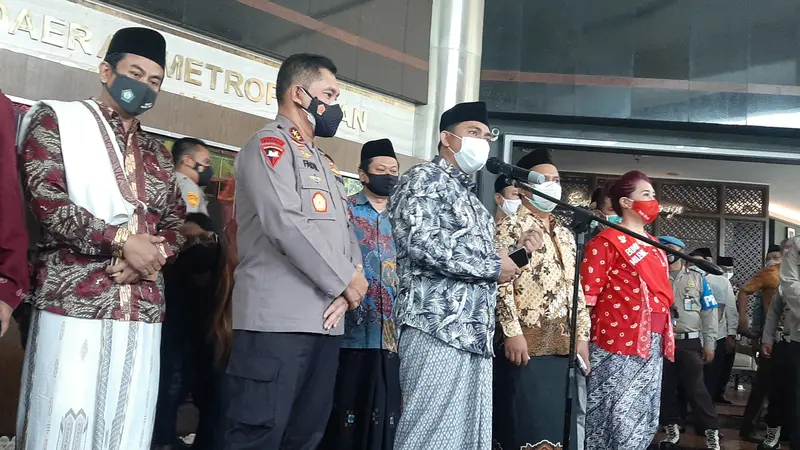 Forum Mubalig Nusantara bersama sejumlah elemen masyarakat memberikan dukungan kepada Kapolda Metro Jaya Irjen Fadil Imran menegakkan hukum di Jakarta