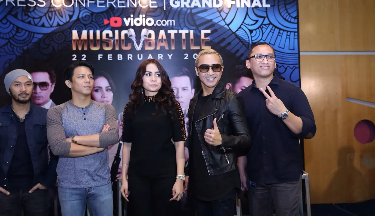 Ariel NOAH, Uki NOAH, Momo Geisha dan Giring Nidji akan bertarung dengan jagoannya masing-masing dalam Grand Final Vidio.com Music Battle. (Andy Masela/Bintang.com)