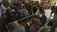Sepekan Jelang Lebaran, Stasiun Gambir Mulai Dipenuhi Pemudik
