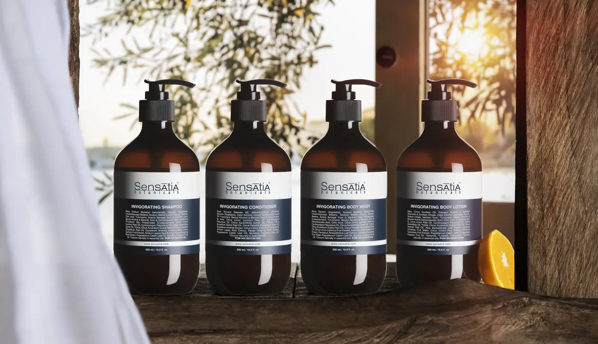 Dengan aroma serai yang khas, rangkaian Sensatia Botanicals Invigorating Bath Collection siap berikan sensasi mandi mewah dan menenangkan.