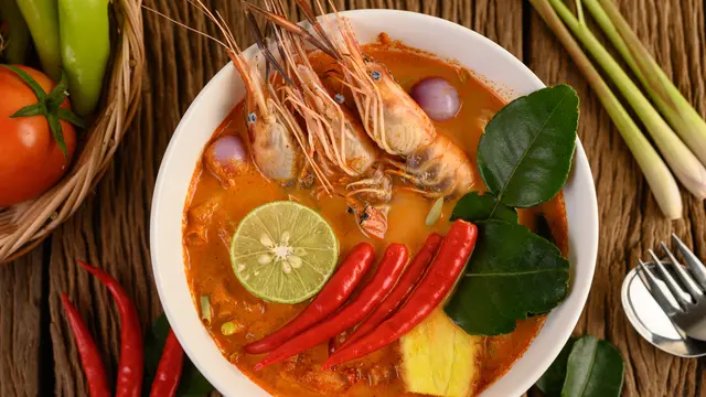 Mulai Menghindari Makanan Berlemak dan Bersantan