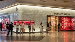 Jaringan Teh China Kena Denda Imbas Logo Mirip Louis Vuitton