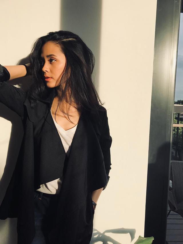 6 Potret Cantik Givina Lukita Dewi, Adik Uus yang Pernah Ikut Miss Indonesia