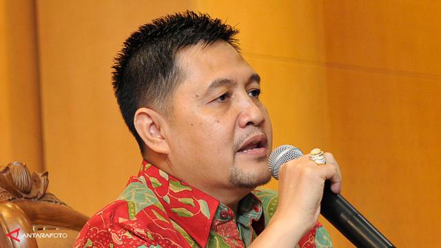 Diungkit Ruhut Terima Batik India Nih Tanggapan Ahmad Yani News Liputan6 Com