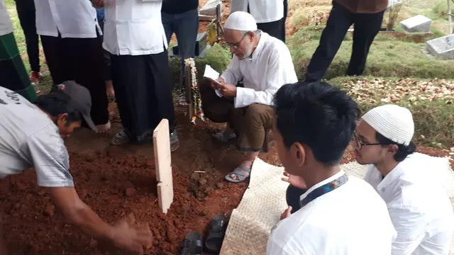 Pemakaman Rama Aiphama