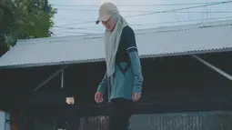 Wanita 30 tahun itu memang memiliki tubuh yang ramping. Dude Harlino juga mengaku jika istrinya tidak menjalani program diet. Meski sebentar, namun Alyssa Soebandono berusaha tetap konsisten olahraga setiap hari. (Liputan6.com/IG/@ichasoebandono)