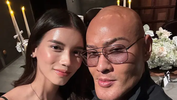 6 Potret Sabrina Chairunnisa dan Deddy Corbuzier Rayakan Dua Tahun Pernikahan
