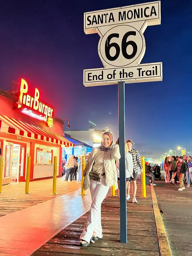 Ibunda Ayu Ting Ting (Sumber: Instagram/mom_ayting92_)