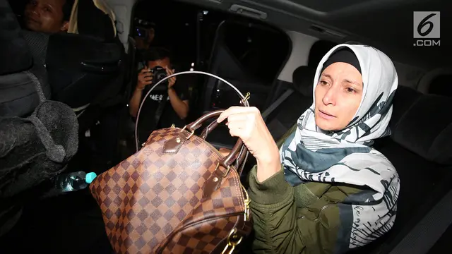Inneke Koesherawati Usai Diperiksa KPK