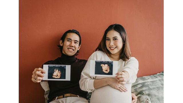 Tengah Nantikan Kelahiran, Ini 7 Potret Maternity Shoot Istri Ryuji Utomo