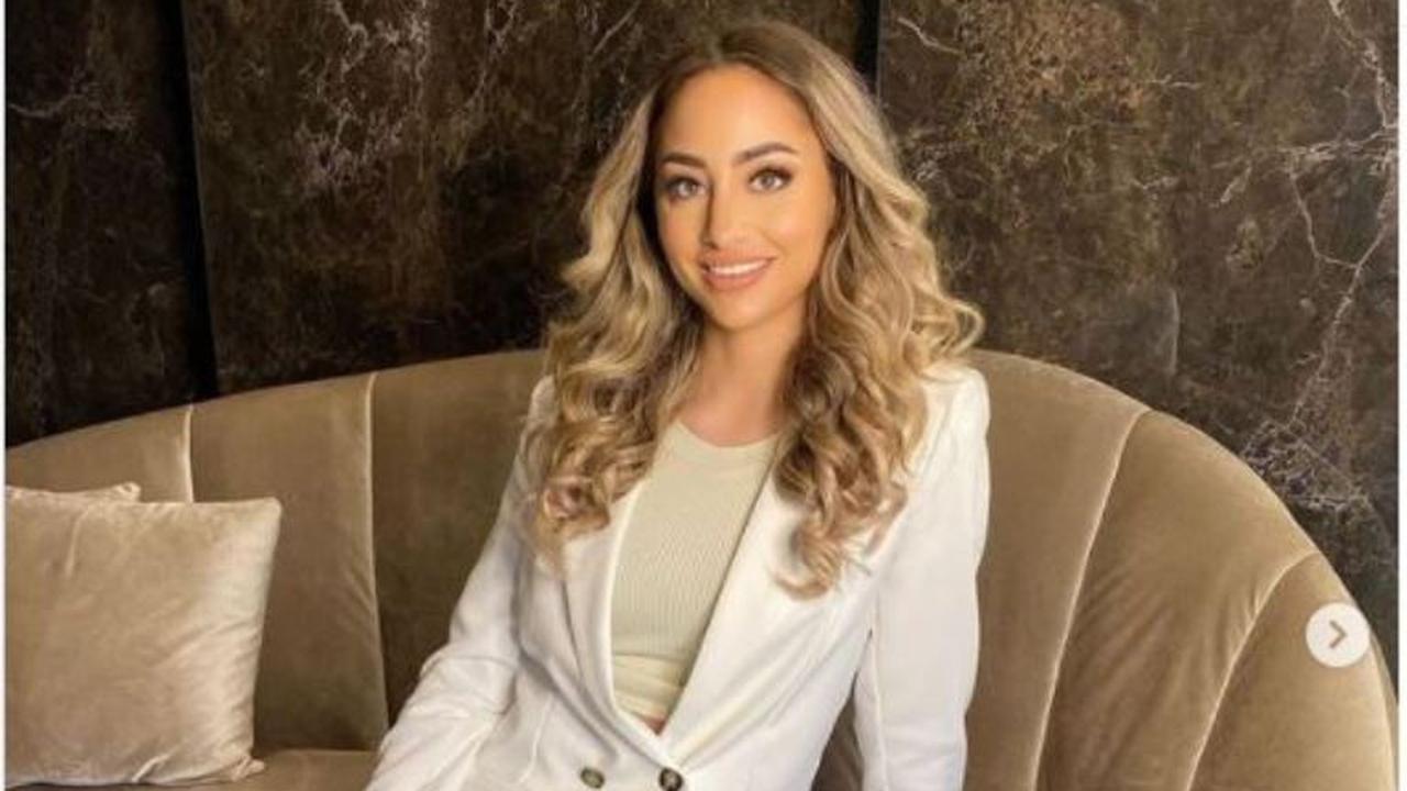 Tolak Divaksin Covid-19, Ratu Kecantikan Belanda Mundur dari Miss World 2021