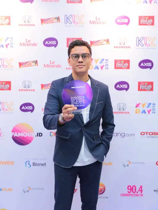 Arief sendiri tak menyangka bisa meraih penghargaan tersebut. Ia mengaku hadir hanya untuk melihat acara tersebut. Arief juga tak menyiapkan untuk sambutan kemenangan. (Adrian Putra/Bintang.com)