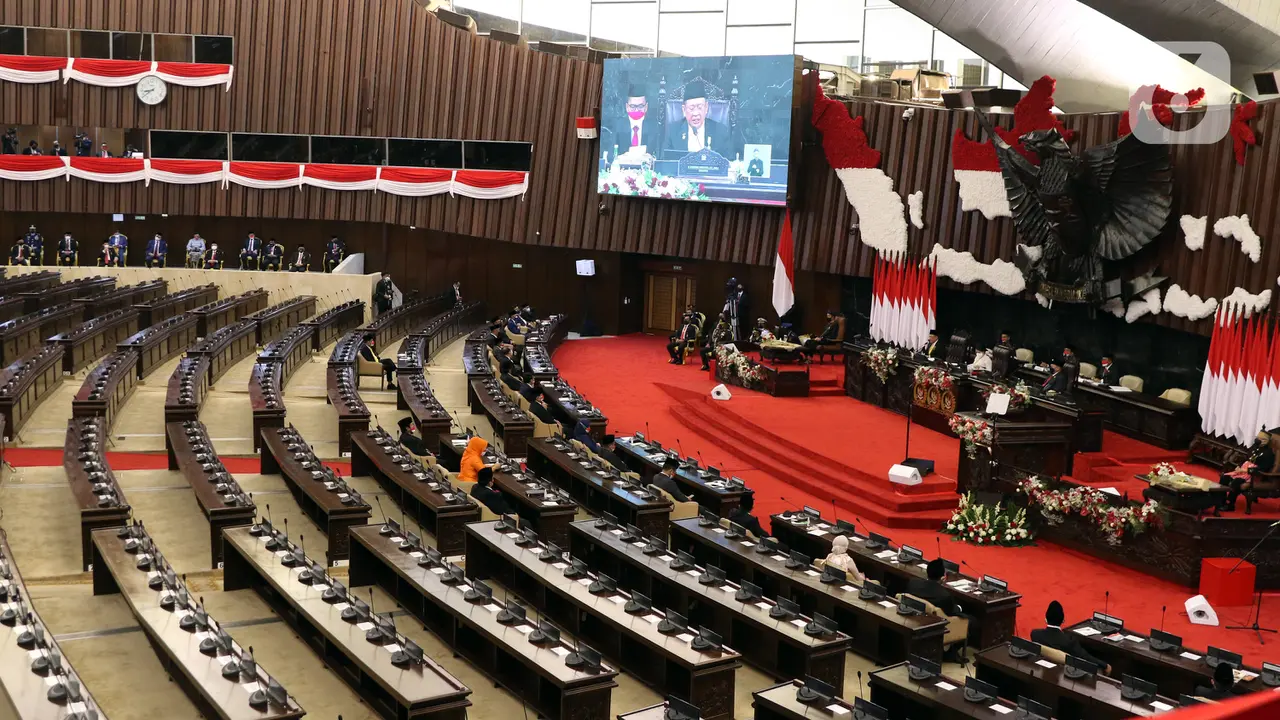 FOTO: Pandemi, Sebagian Anggota Dewan Ikuti Sidang Tahunan MPR Secara Virtual