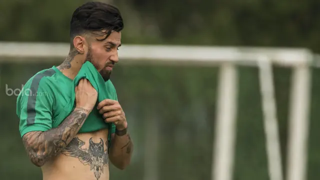FOTO: Timnas Indonesia Berlatih Ringan Jelang Hadapi Puerto Rico