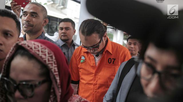 Wajah Lesu Nunung dan Suami Jelang Rilis Kasus Narkoba