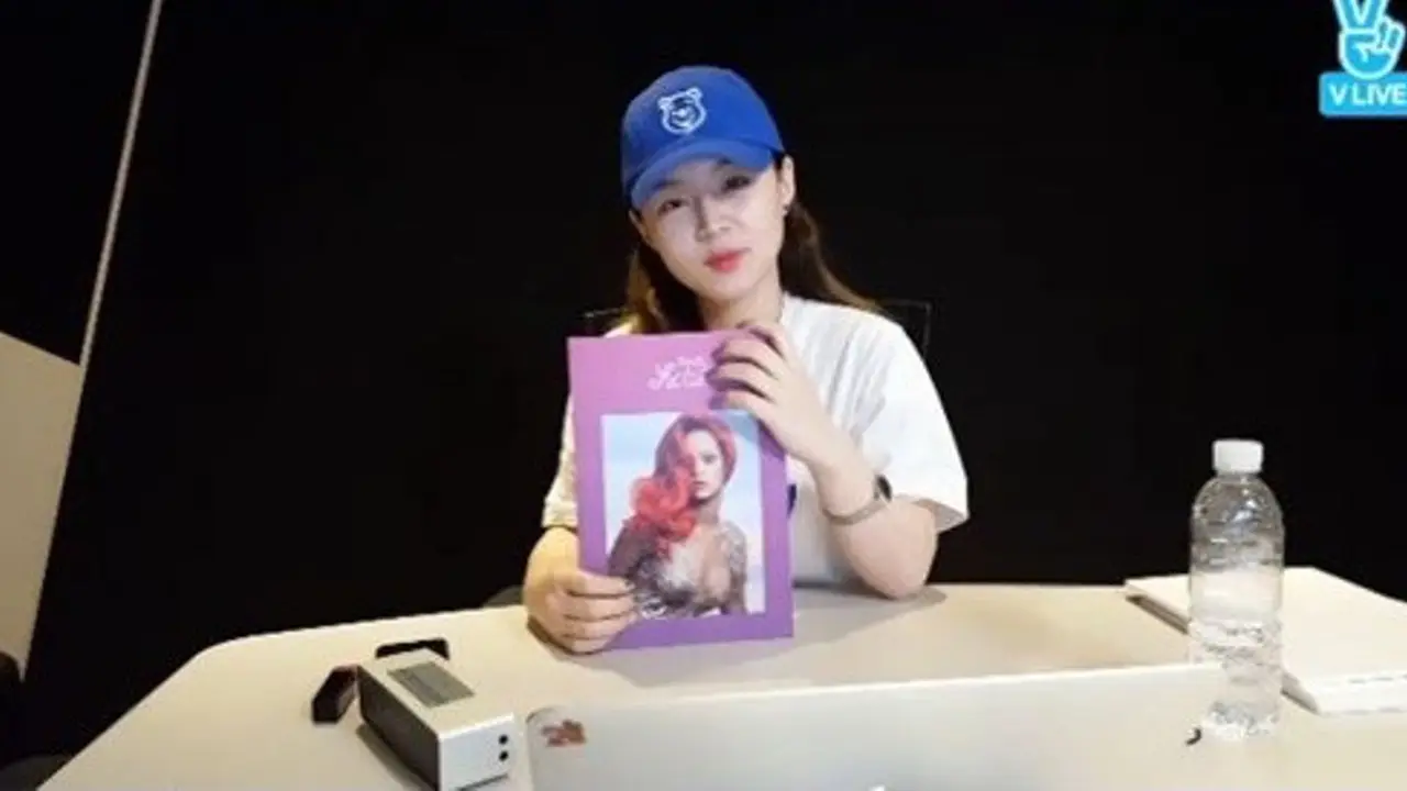 Lee HI