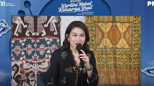 Dokter spesialis gizi klinik Ayu Diandra Sari berbagi tips memilih makanan sehat dengan dana terjangkau. (Foto: Tangkapan layar Youtube PNM)